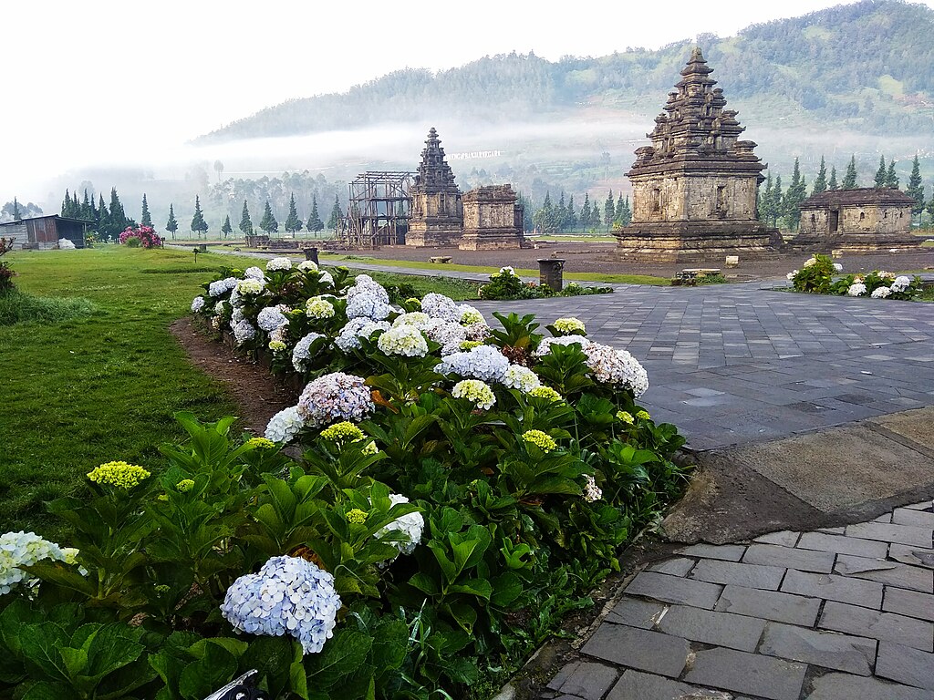 Pemandangan Dieng