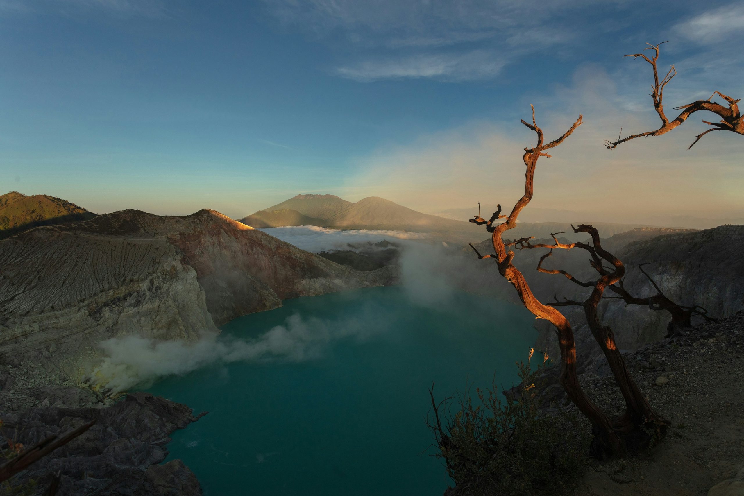 Danau Biru Kawah Ijen